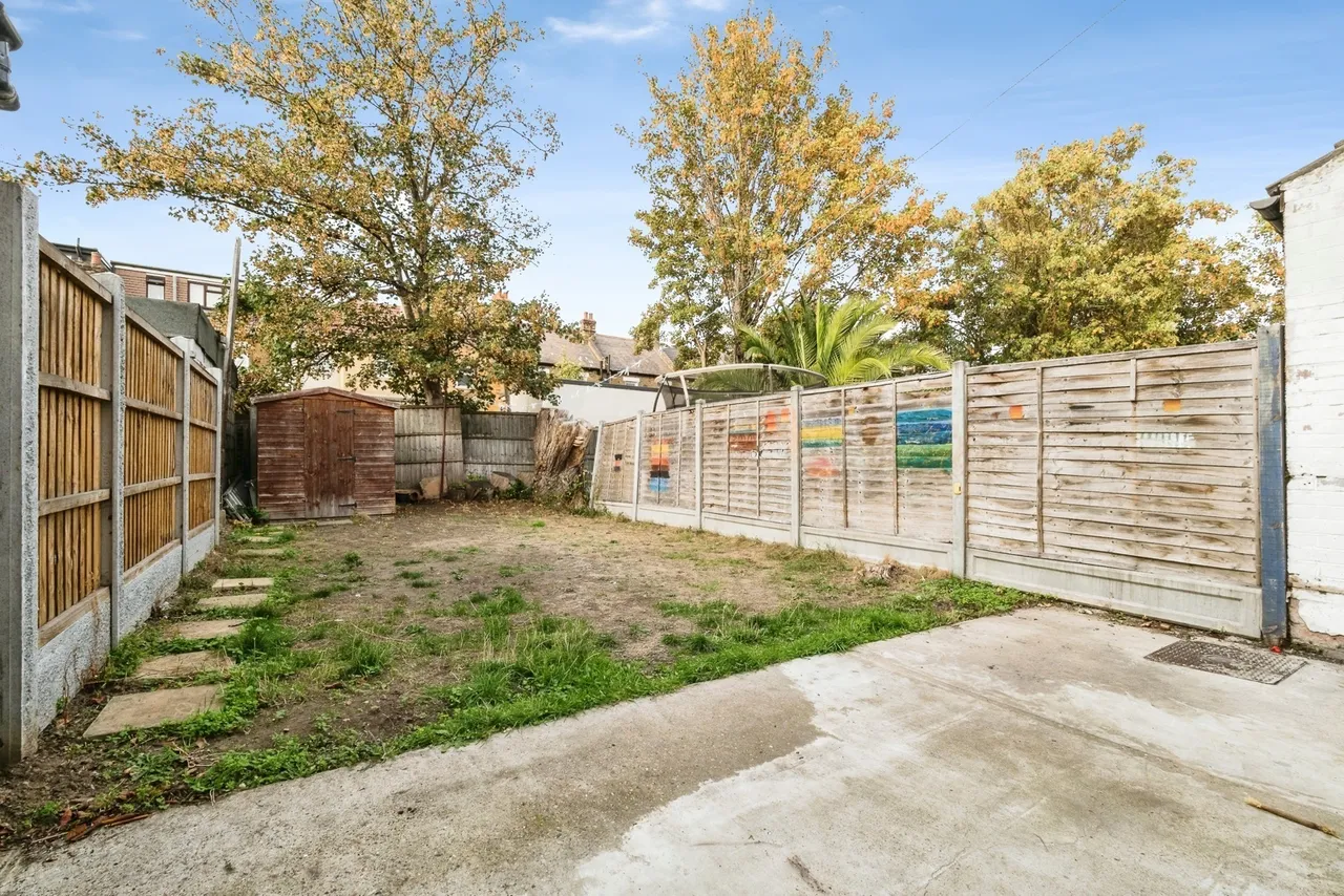 Haldane Road, East Ham, E6, photo 20