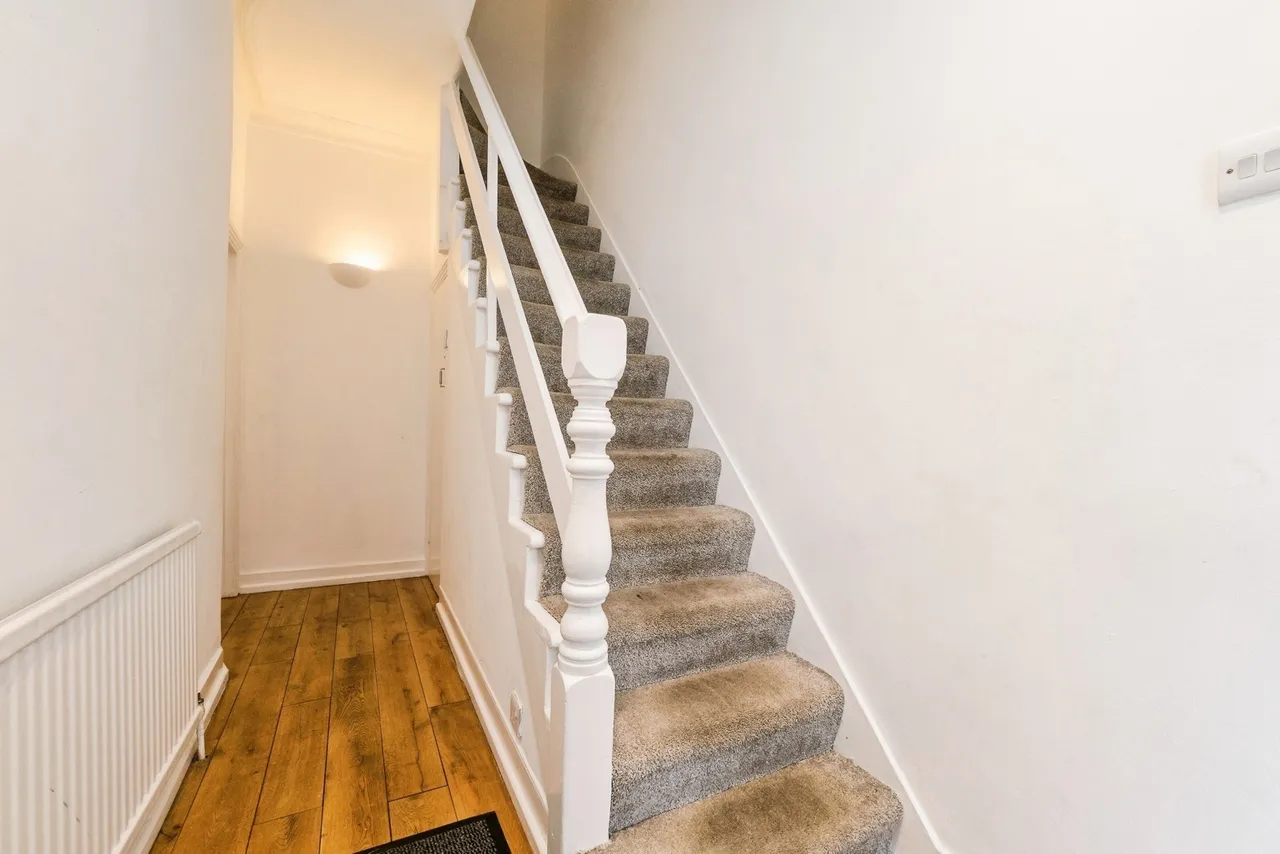 Haldane Road, East Ham, E6, photo 18