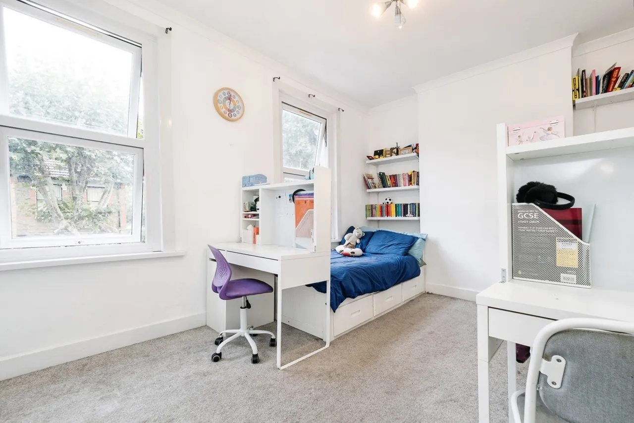 Haldane Road, East Ham, E6, photo 11