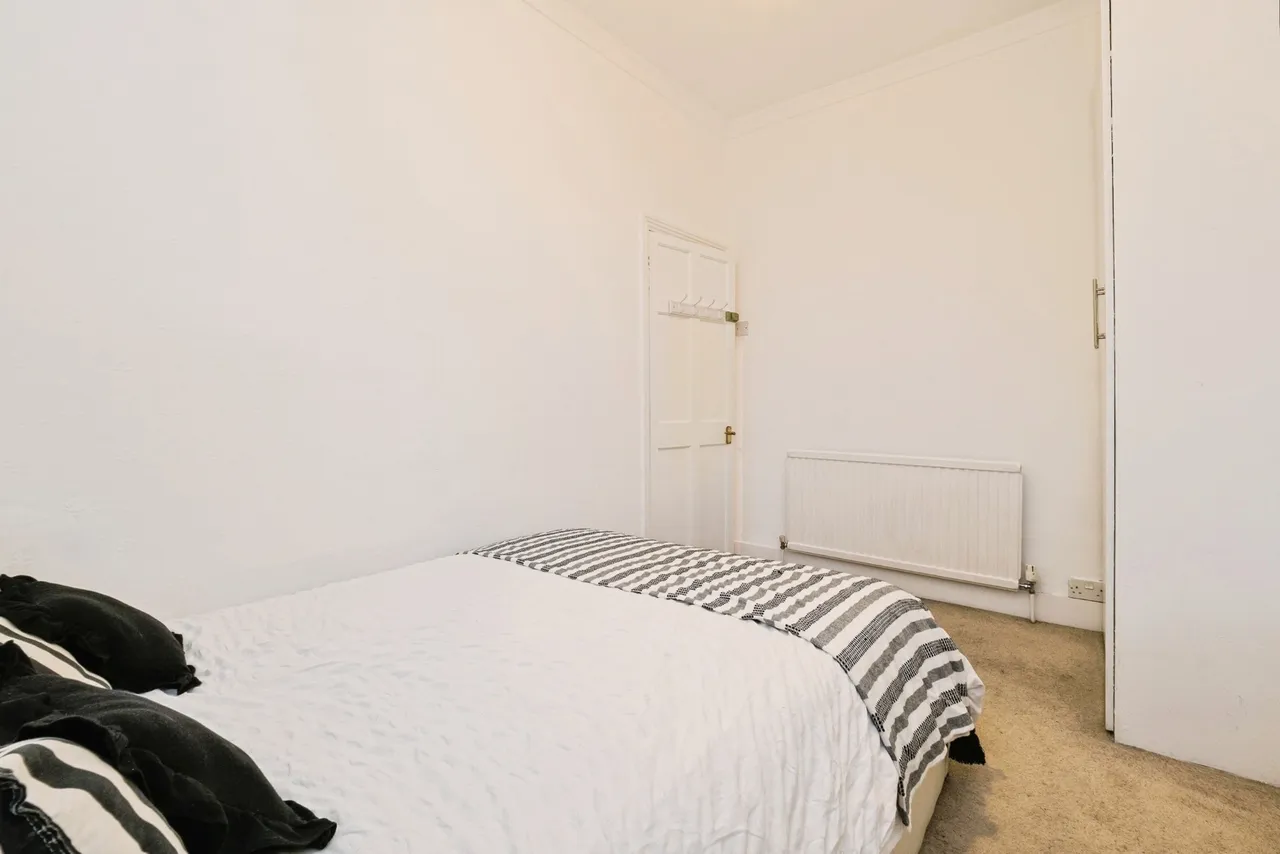 Haldane Road, East Ham, E6, photo 13