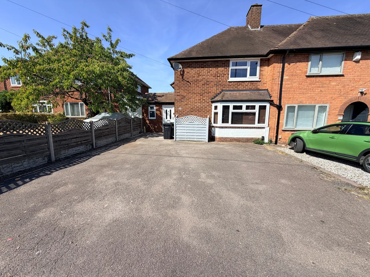 3 bed house to rent, Reddicap Heath Road, Sutton Coldfield, B75