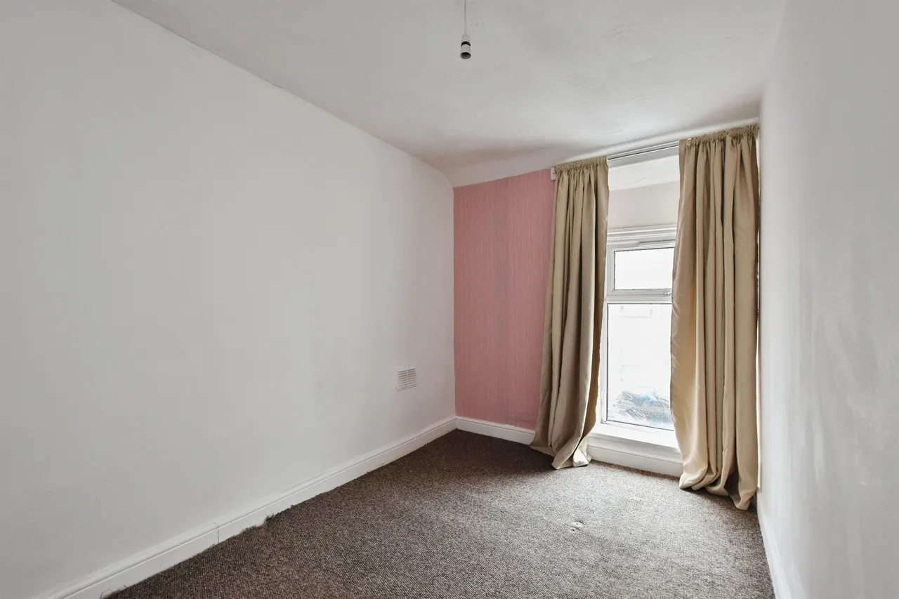 Baglan Street, Treorchy, CF42, photo 13