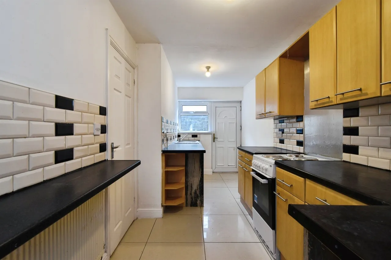 Baglan Street, Treorchy, CF42, photo 15