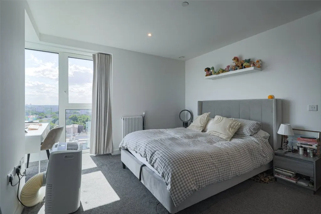 Brigadier Walk, Woolwich, SE18, photo 5