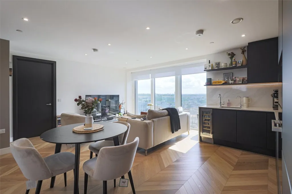 Brigadier Walk, Woolwich, SE18, photo 12