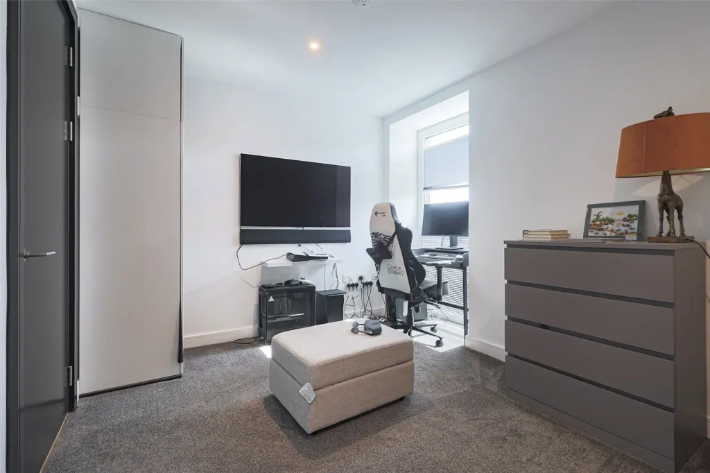 Brigadier Walk, Woolwich, SE18, photo 18