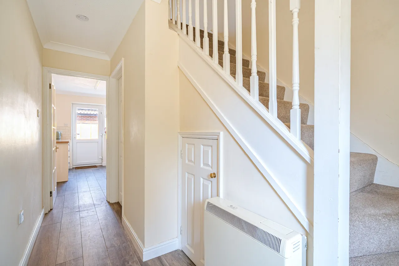 Small Street, Chirton, SN10, photo 10