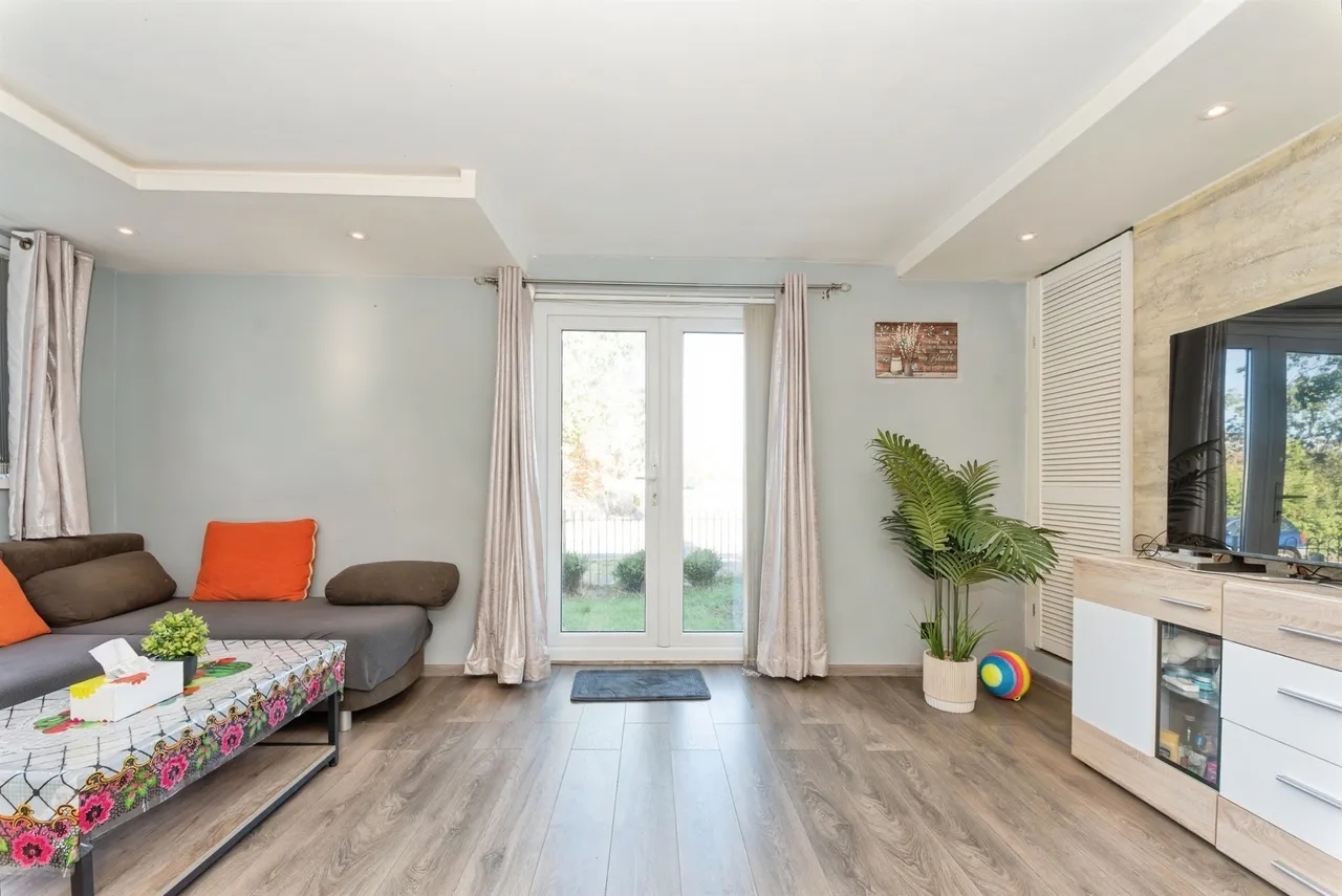 Kingswood Avenue, Swindon, SN3, photo 4