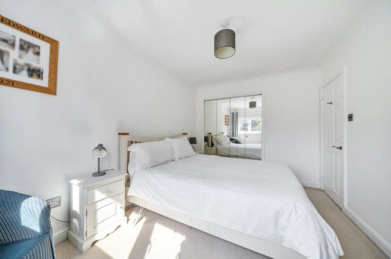 Barry Place, Derry Hill, Calne, Wiltshire, SN11 9NX, photo 11