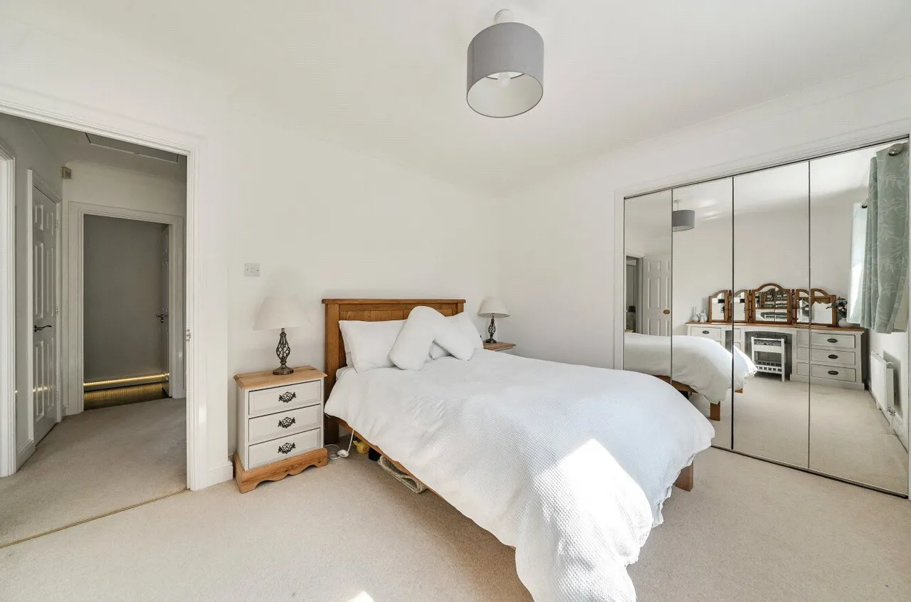 Barry Place, Derry Hill, Calne, Wiltshire, SN11 9NX, photo 16