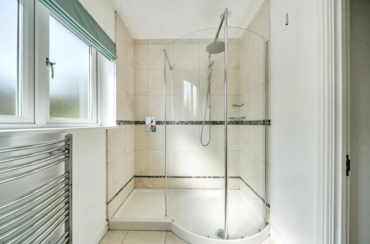 Barry Place, Derry Hill, Calne, Wiltshire, SN11 9NX, photo 20