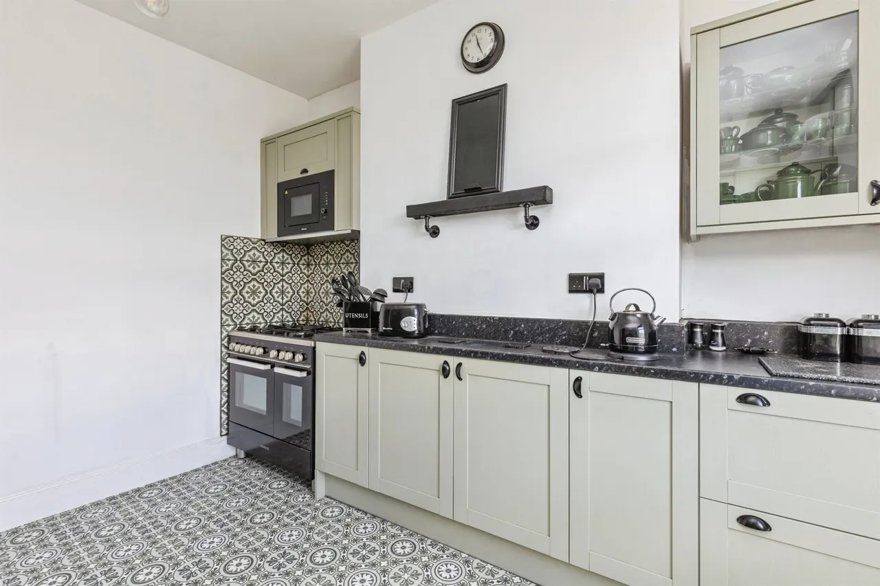 Hughenden Road, Hastings, photo 4