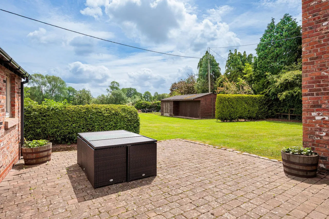 Weetwood, Tarporley, photo 25