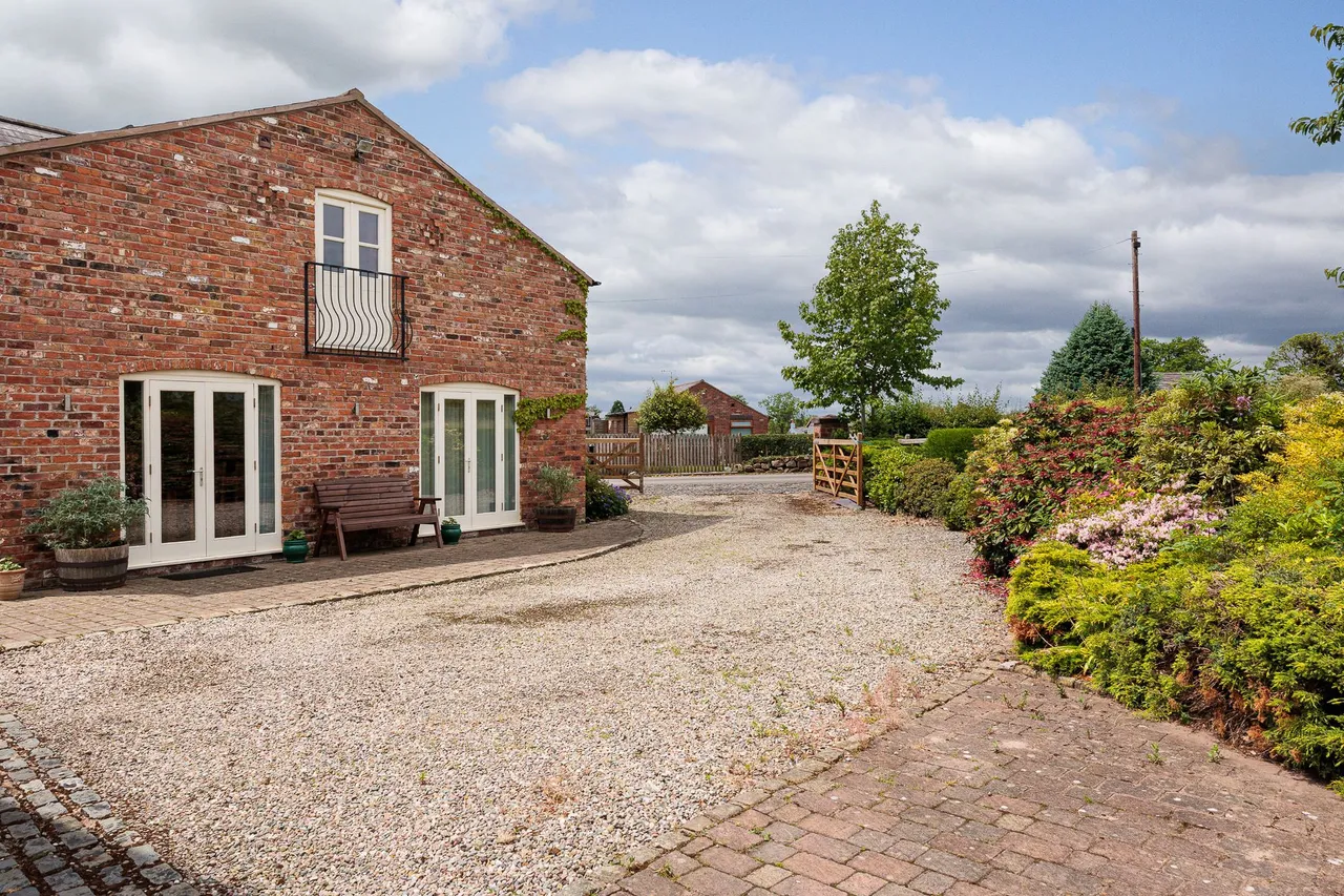 Weetwood, Tarporley, photo 28