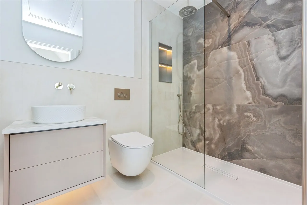 Highfield Avenue, Sale, Greater Manchester, M33, photo 16