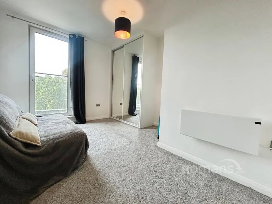 Farnborough Road, Farnborough, GU14, photo 12