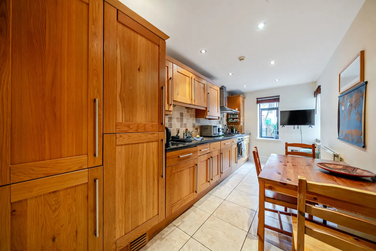 East Gardens, Colliers Wood, London, SW17, photo 10