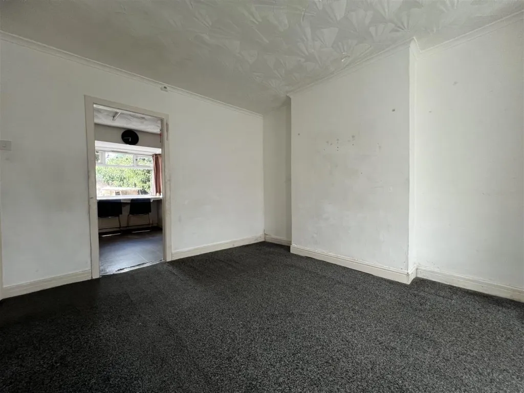 Northmoor Road, Manchester, M12, photo 4