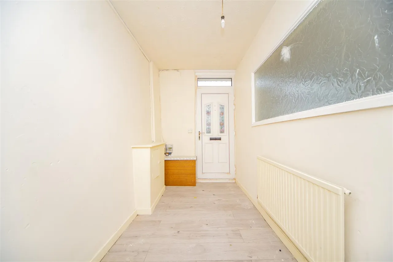 East Road, Tylorstown, Ferndale, CF43 3BU, photo 27