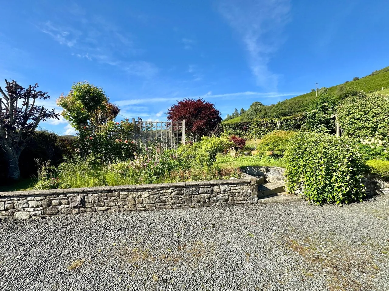 Llanfaredd, Builth Wells, Powys, LD2 3UG, photo 28