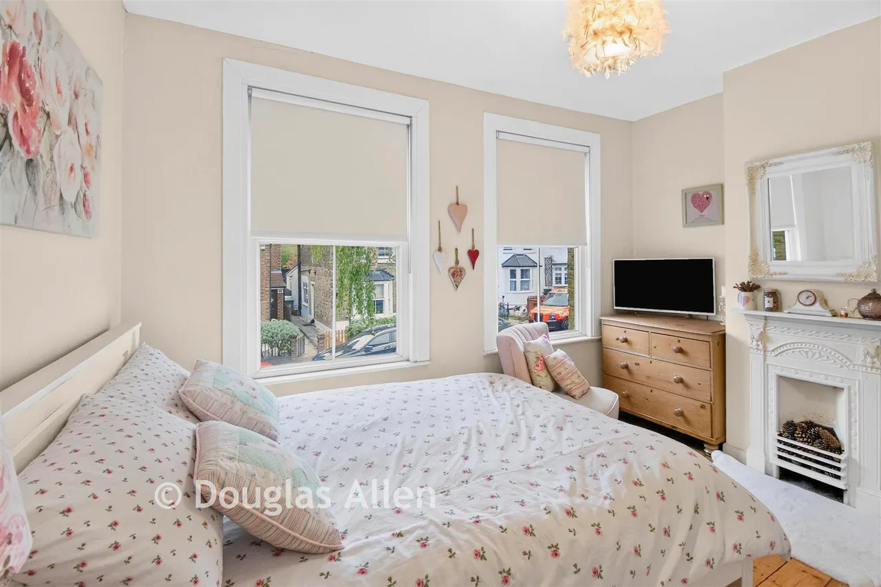 Elm Grove, Woodford Green, IG8, photo 5