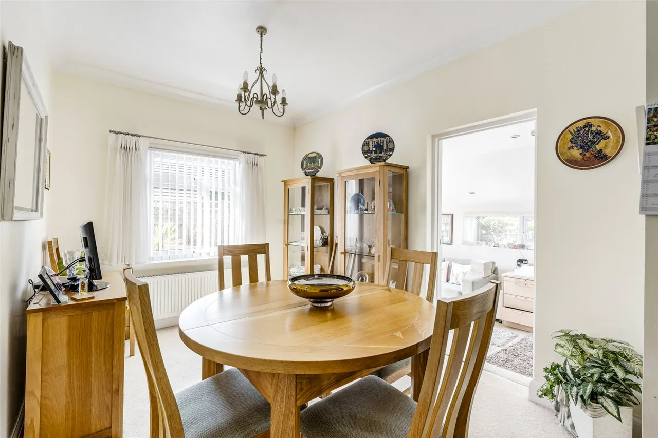 West Drive, Ferring, BN12, photo 19