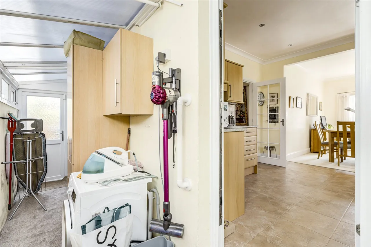 West Drive, Ferring, BN12, photo 11