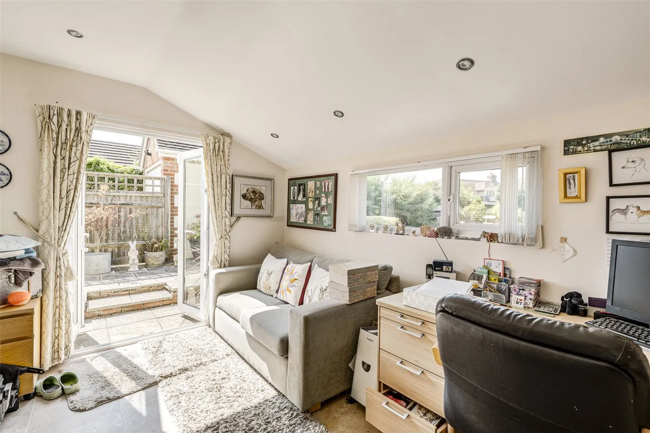 West Drive, Ferring, BN12, photo 9