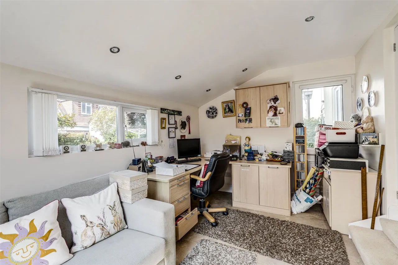 West Drive, Ferring, BN12, photo 10