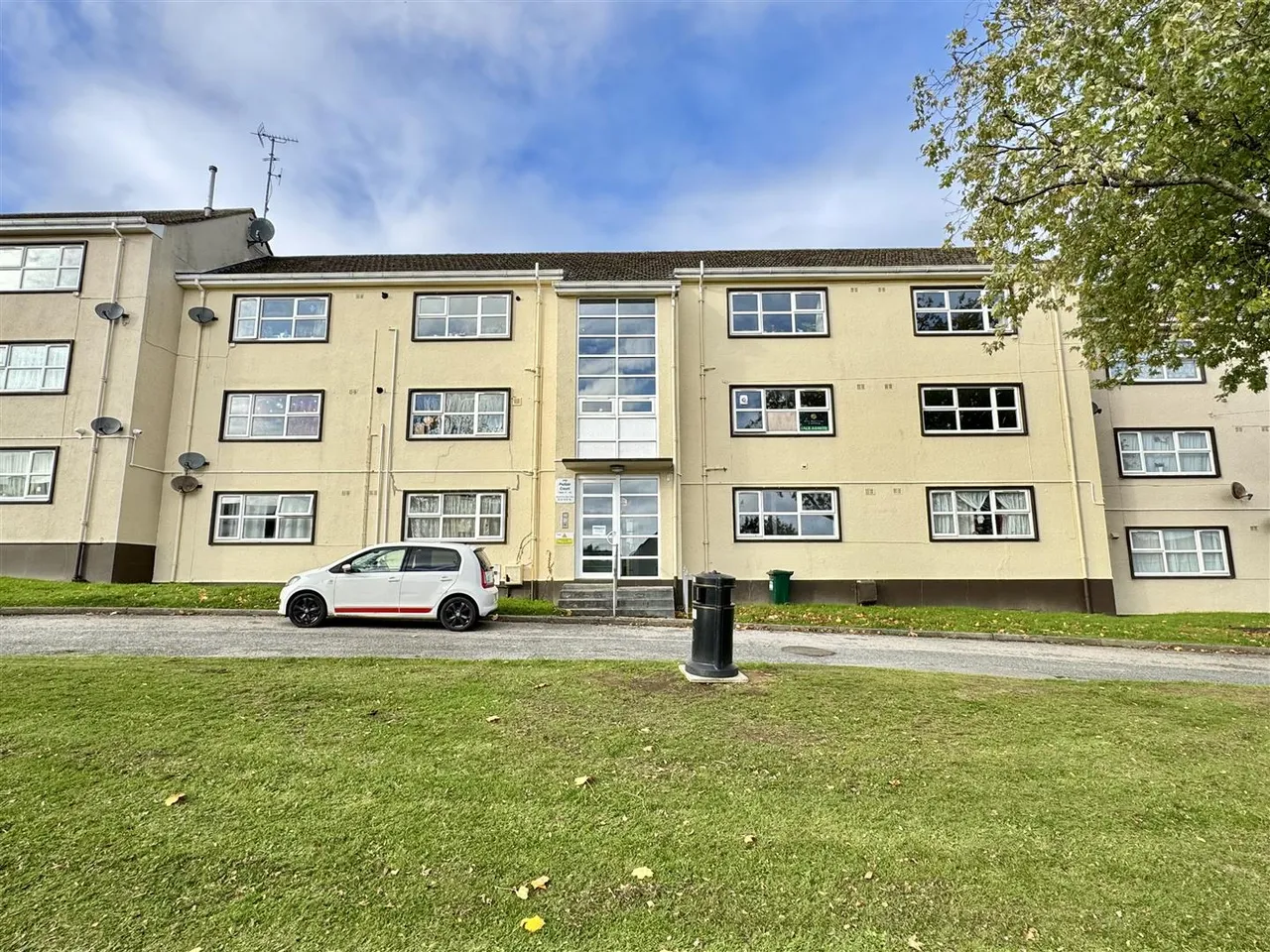 Poltair Court, St. Austell, photo 8