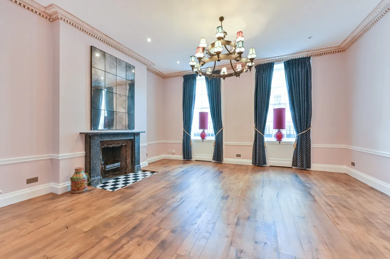 Flat 1, 28 John Street, London, photo 2