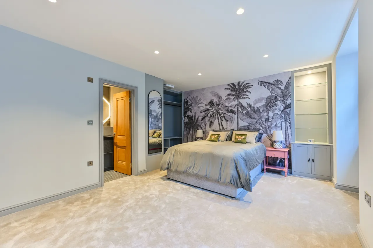 Flat 1, 28 John Street, London, photo 4