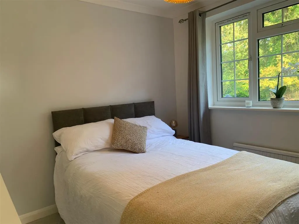 Anstey Brook, Weston Turville, HP22, photo 20