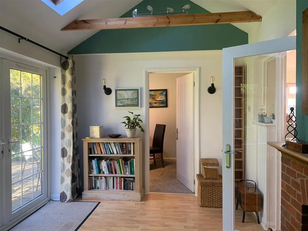 Anstey Brook, Weston Turville, HP22, photo 19