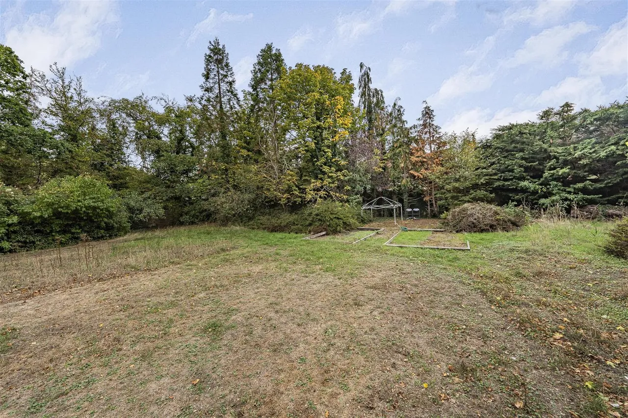 Drop Lane, Bricket Wood, AL2, photo 9