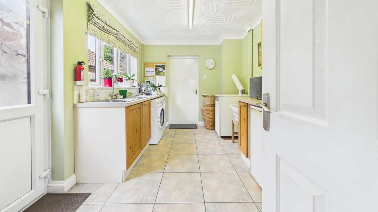High Street, CARLBY, Stamford, PE9, photo 4
