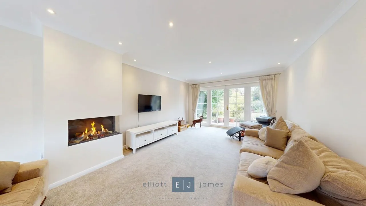 Hillcrest Road, Loughton, photo 4