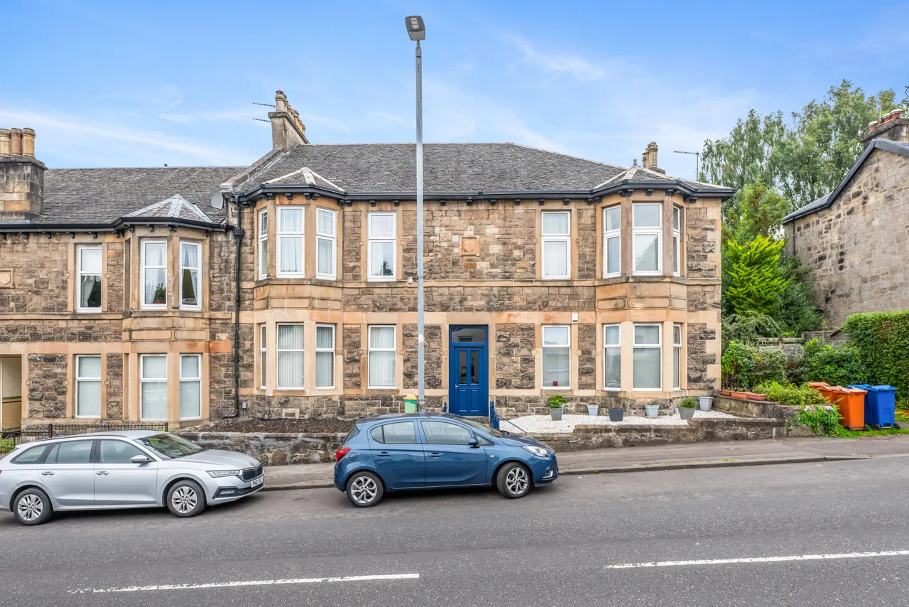 2 bed flat for sale — 15d Strathblane Road, Milngavie, G62 8DL