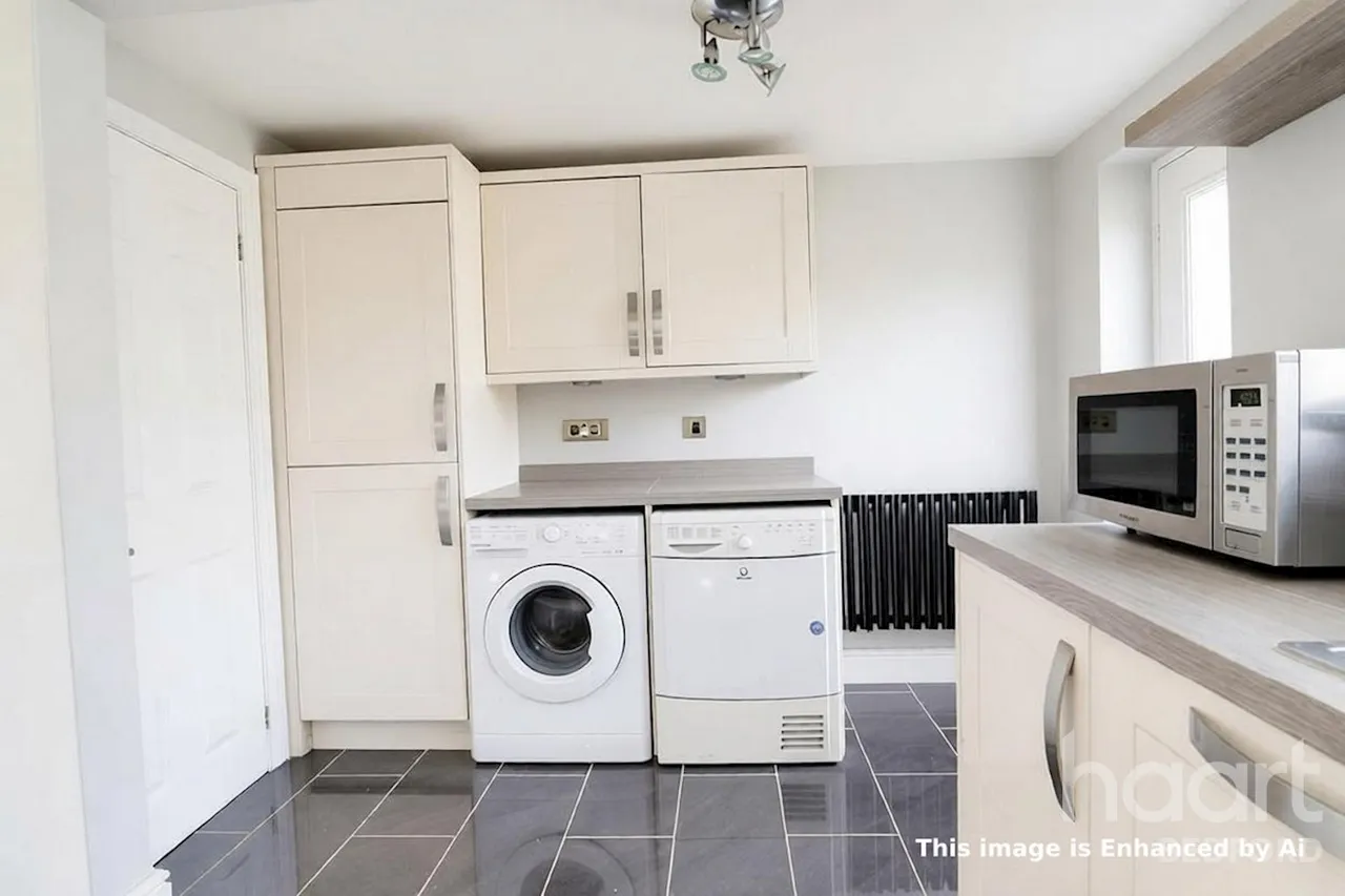Hatfield Crescent, Bedford, MK41, photo 12