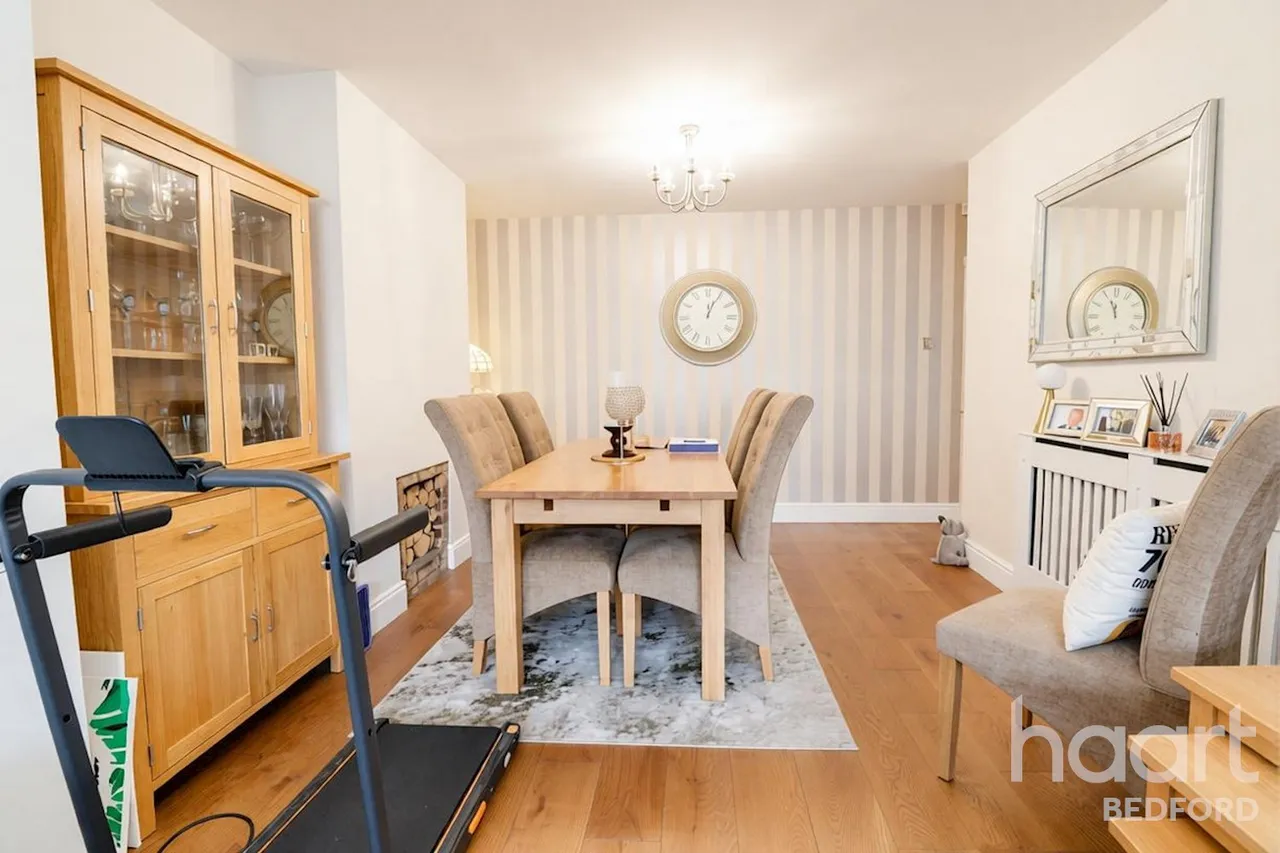 Hatfield Crescent, Bedford, MK41, photo 7