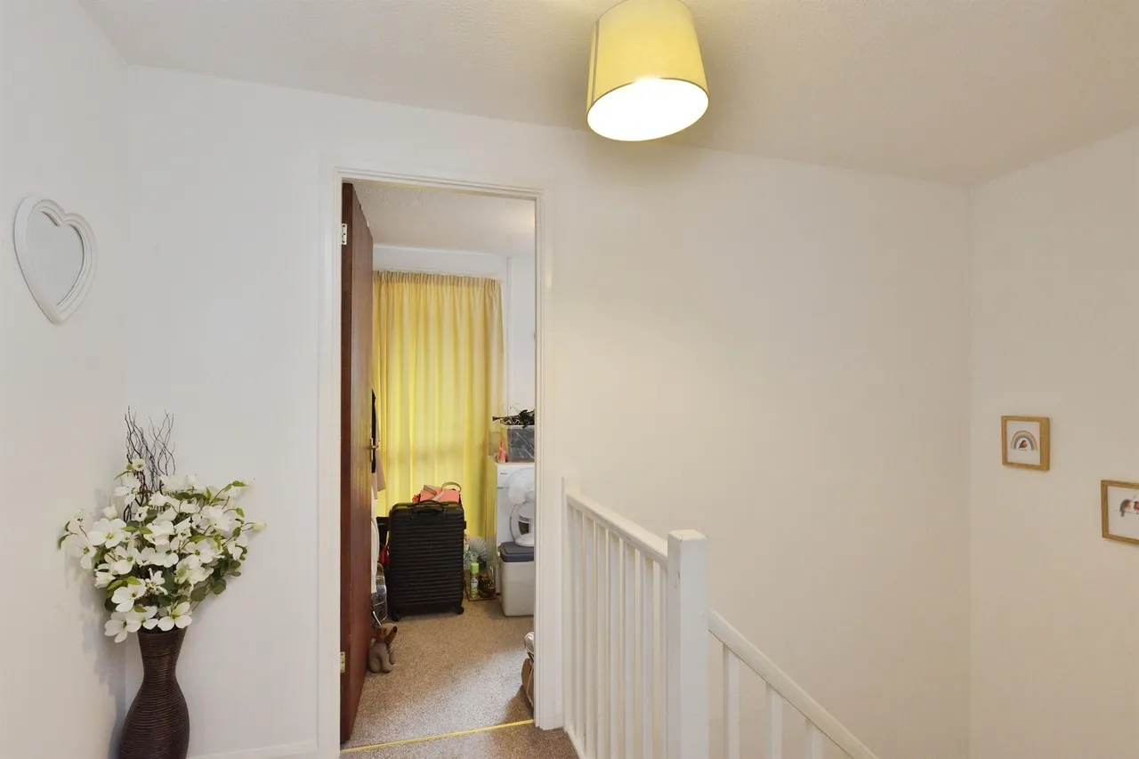 Washfield, Furzton, MK4, photo 10