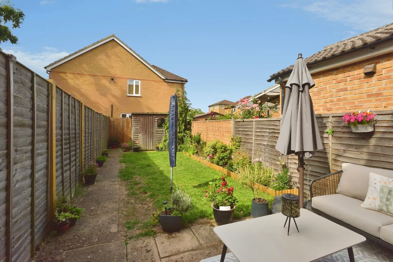 Washfield, Furzton, MK4, photo 2
