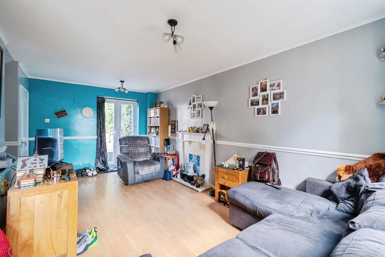 Darcy Close, Chippenham, SN15, photo 3