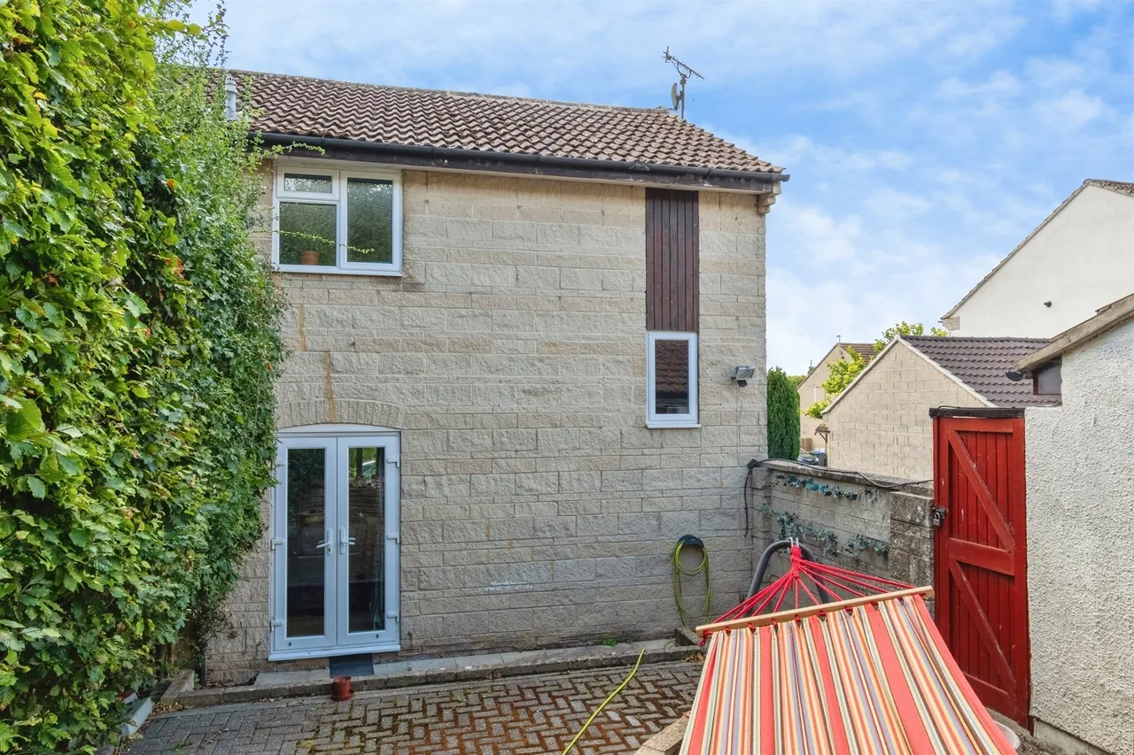 Darcy Close, Chippenham, SN15, photo 11