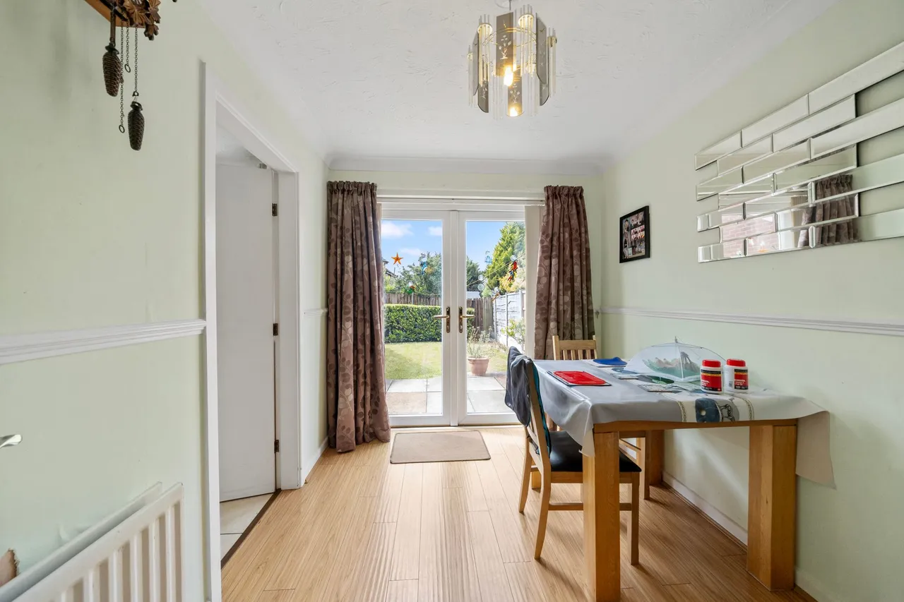 Wotton Drive, Ashton-In-Makerfield, Wigan, Wigan, WN4 8XR, photo 4