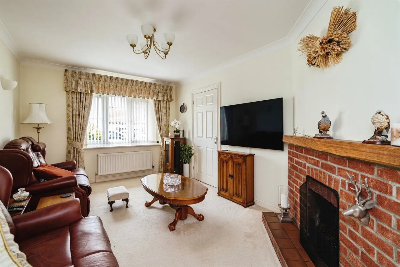 Cherry Tree Close, Yaxley, Eye, photo 9