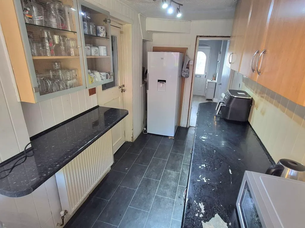Warren Hill Road, Kingstanding, B44, photo 6