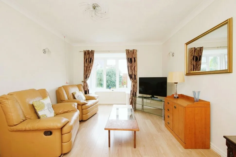 2 bed flat for sale — St. Marys Mews, Greenshaw Drive, York, YO32