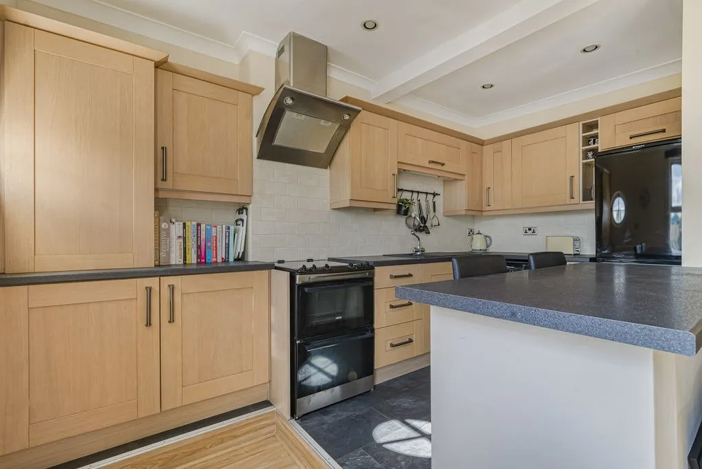 Sidcup High Street, Sidcup, DA14, photo 5