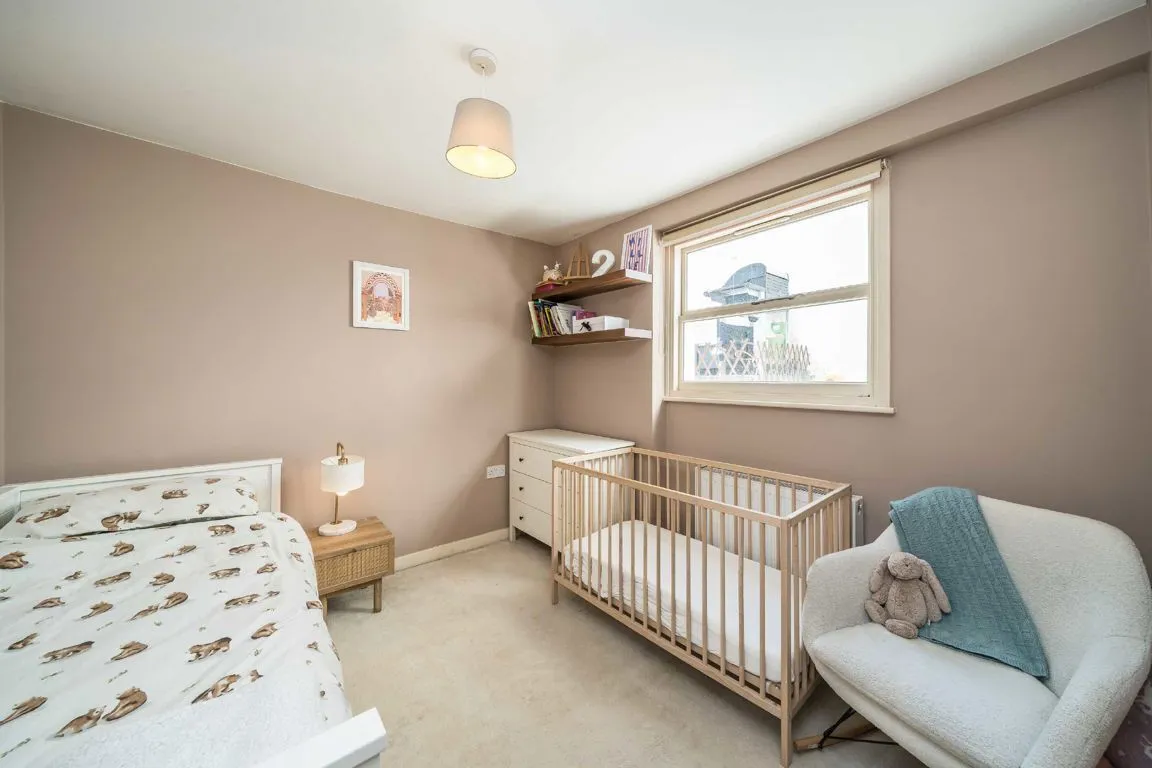 Shrubbery Road, SW16, photo 4